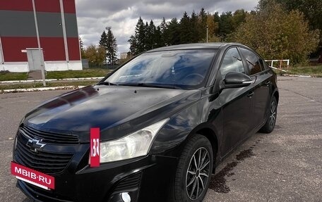 Chevrolet Cruze II, 2014 год, 605 000 рублей, 2 фотография