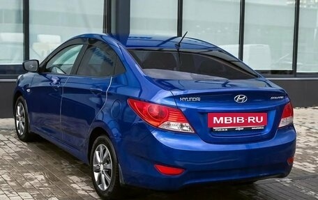 Hyundai Solaris II рестайлинг, 2011 год, 615 000 рублей, 3 фотография