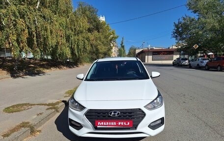 Hyundai Solaris II рестайлинг, 2017 год, 1 190 000 рублей, 1 фотография