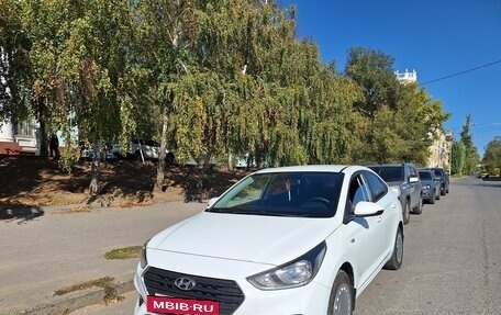 Hyundai Solaris II рестайлинг, 2017 год, 1 190 000 рублей, 8 фотография