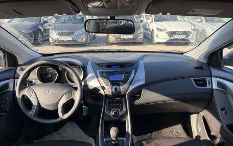Hyundai Elantra VI, 2012 год, 950 000 рублей, 5 фотография