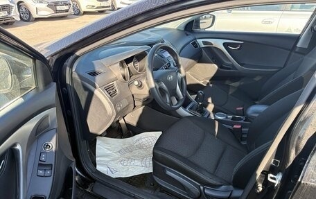 Hyundai Elantra VI, 2012 год, 950 000 рублей, 6 фотография