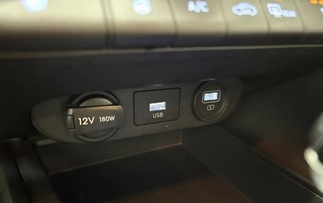 Hyundai Elantra, 2022 год, 1 900 000 рублей, 19 фотография
