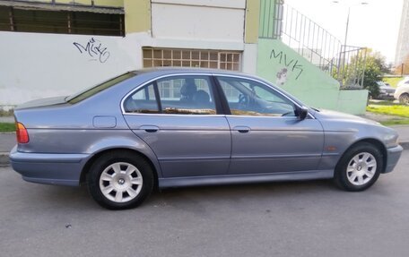BMW 5 серия, 2002 год, 675 000 рублей, 1 фотография