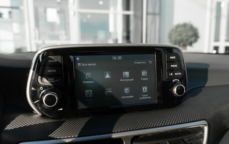 Hyundai Tucson III, 2019 год, 2 400 000 рублей, 21 фотография