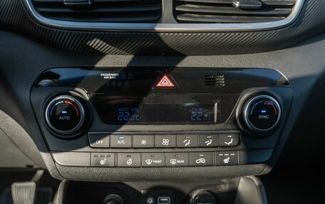 Hyundai Tucson III, 2019 год, 2 400 000 рублей, 22 фотография