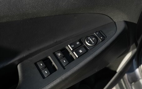 Hyundai Tucson III, 2019 год, 2 400 000 рублей, 25 фотография