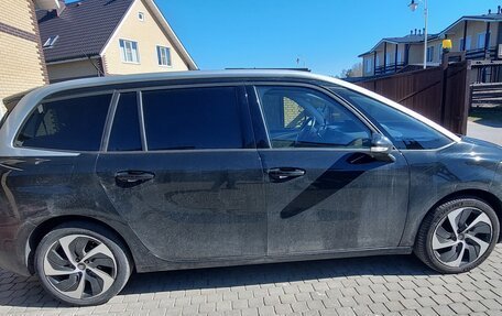Citroen C4 SpaceTourer I, 2019 год, 2 300 000 рублей, 2 фотография