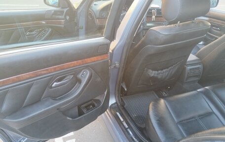 BMW 5 серия, 2002 год, 675 000 рублей, 12 фотография