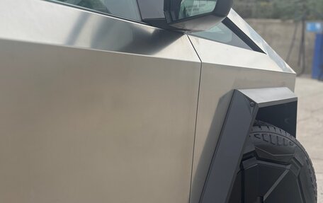 Tesla Cybertruck, 2024 год, 14 200 000 рублей, 7 фотография
