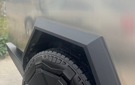 Tesla Cybertruck, 2024 год, 14 200 000 рублей, 8 фотография
