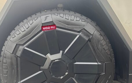 Tesla Cybertruck, 2024 год, 14 200 000 рублей, 10 фотография
