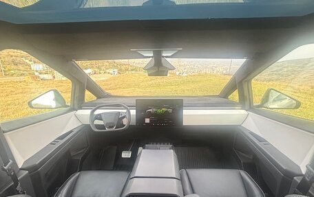 Tesla Cybertruck, 2024 год, 14 200 000 рублей, 20 фотография