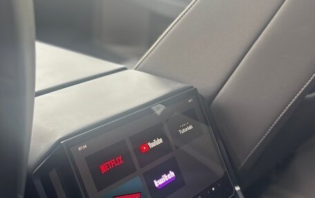 Tesla Cybertruck, 2024 год, 14 200 000 рублей, 17 фотография