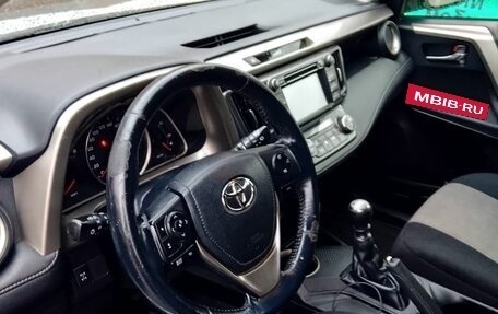 Toyota RAV4, 2014 год, 2 200 000 рублей, 5 фотография