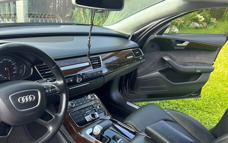 Audi A8, 2014 год, 2 375 000 рублей, 8 фотография