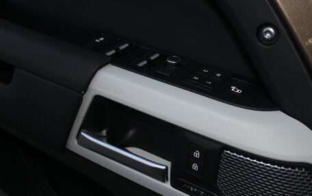 Land Rover Defender II, 2020 год, 6 185 000 рублей, 20 фотография