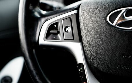 Hyundai Solaris II рестайлинг, 2012 год, 890 000 рублей, 17 фотография
