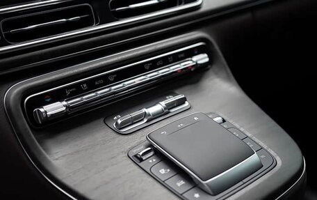 Mercedes-Benz V-Класс, 2024 год, 7 805 404 рублей, 11 фотография