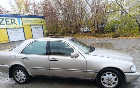 Mercedes-Benz C-Класс, 1999 год, 230 000 рублей, 4 фотография