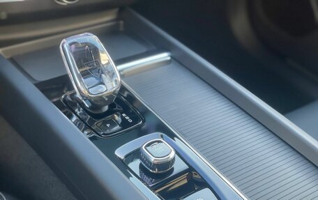 Volvo XC60 II, 2025 год, 5 850 000 рублей, 16 фотография