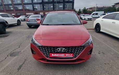 Hyundai Solaris II рестайлинг, 2021 год, 1 700 000 рублей, 1 фотография