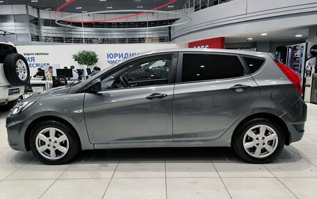 Hyundai Solaris II рестайлинг, 2012 год, 550 000 рублей, 10 фотография