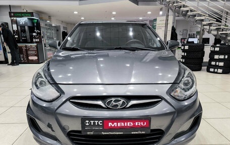 Hyundai Solaris II рестайлинг, 2012 год, 550 000 рублей, 2 фотография