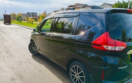 Honda Freed II, 2019 год, 1 830 000 рублей, 5 фотография