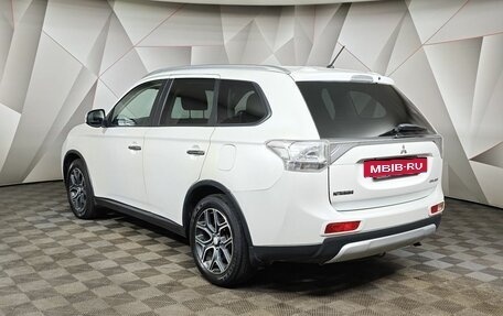 Mitsubishi Outlander III рестайлинг 3, 2014 год, 1 543 000 рублей, 4 фотография