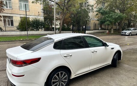 KIA Optima IV рестайлинг, 2018 год, 1 850 000 рублей, 4 фотография