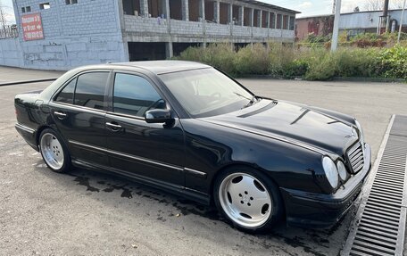 Mercedes-Benz E-Класс, 2000 год, 600 000 рублей, 4 фотография