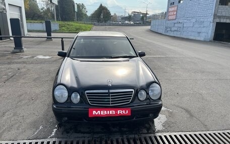 Mercedes-Benz E-Класс, 2000 год, 600 000 рублей, 6 фотография