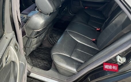 Mercedes-Benz E-Класс, 2000 год, 600 000 рублей, 11 фотография