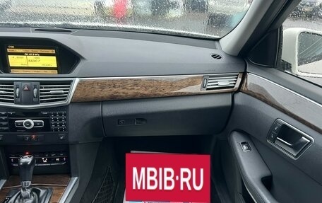 Mercedes-Benz E-Класс, 2011 год, 989 000 рублей, 18 фотография