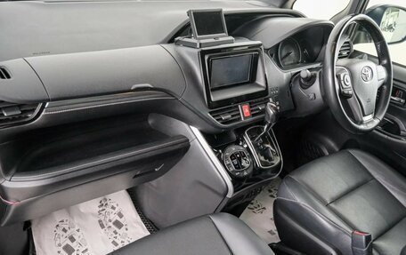 Toyota Esquire I, 2021 год, 3 089 000 рублей, 14 фотография
