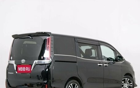 Toyota Esquire I, 2021 год, 3 089 000 рублей, 7 фотография
