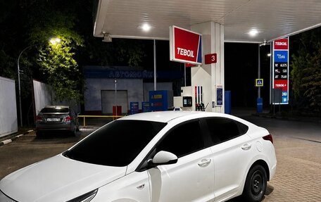 Hyundai Solaris II рестайлинг, 2019 год, 850 000 рублей, 6 фотография