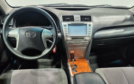 Toyota Camry, 2009 год, 1 260 000 рублей, 11 фотография