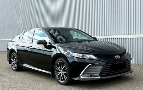 Toyota Camry, 2021 год, 2 960 000 рублей, 5 фотография