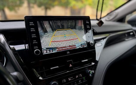 Toyota Camry, 2021 год, 2 960 000 рублей, 14 фотография