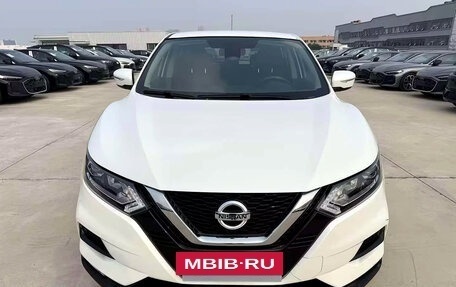 Nissan Qashqai, 2022 год, 1 800 700 рублей, 2 фотография