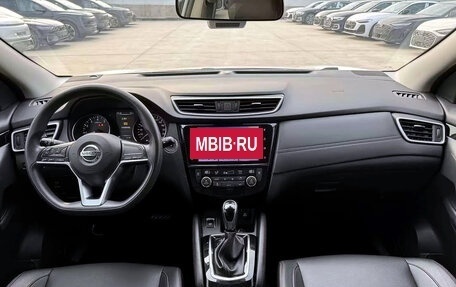 Nissan Qashqai, 2022 год, 1 800 700 рублей, 9 фотография