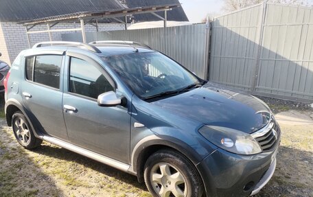 Renault Sandero I, 2013 год, 675 000 рублей, 2 фотография