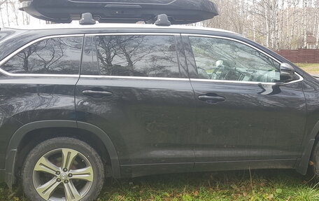 Toyota Highlander III, 2014 год, 2 850 000 рублей, 10 фотография