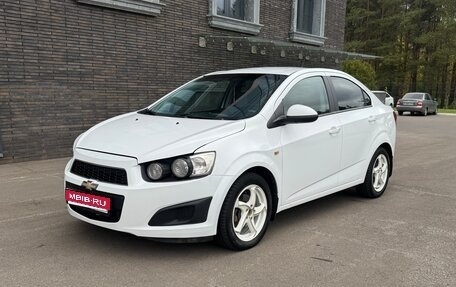 Chevrolet Aveo III, 2013 год, 470 000 рублей, 1 фотография