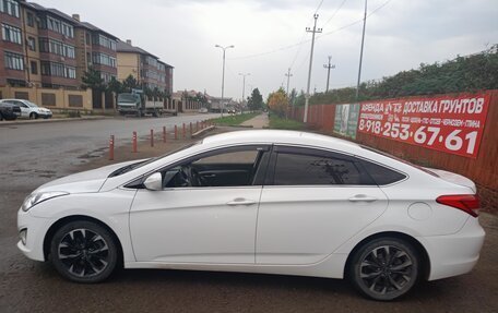 Hyundai i40 I рестайлинг, 2014 год, 880 000 рублей, 3 фотография