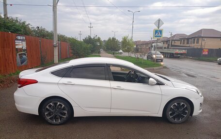 Hyundai i40 I рестайлинг, 2014 год, 880 000 рублей, 2 фотография