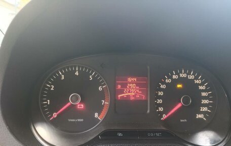 Volkswagen Polo VI (EU Market), 2011 год, 680 000 рублей, 10 фотография