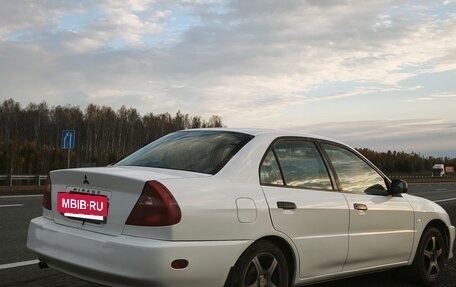 Mitsubishi Mirage VI рестайлинг, 2000 год, 280 000 рублей, 5 фотография
